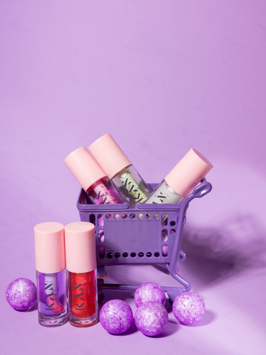 Lip oil