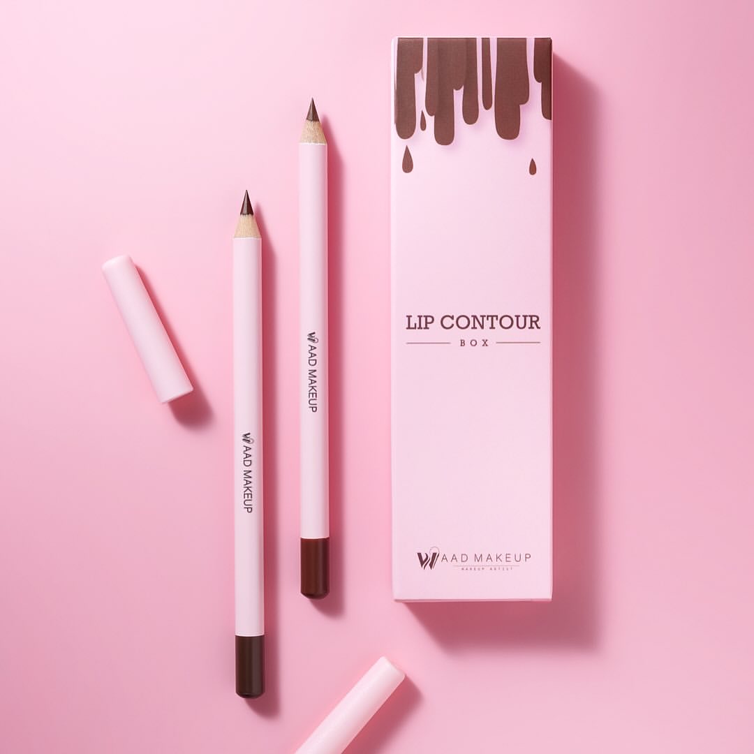Lip contour box