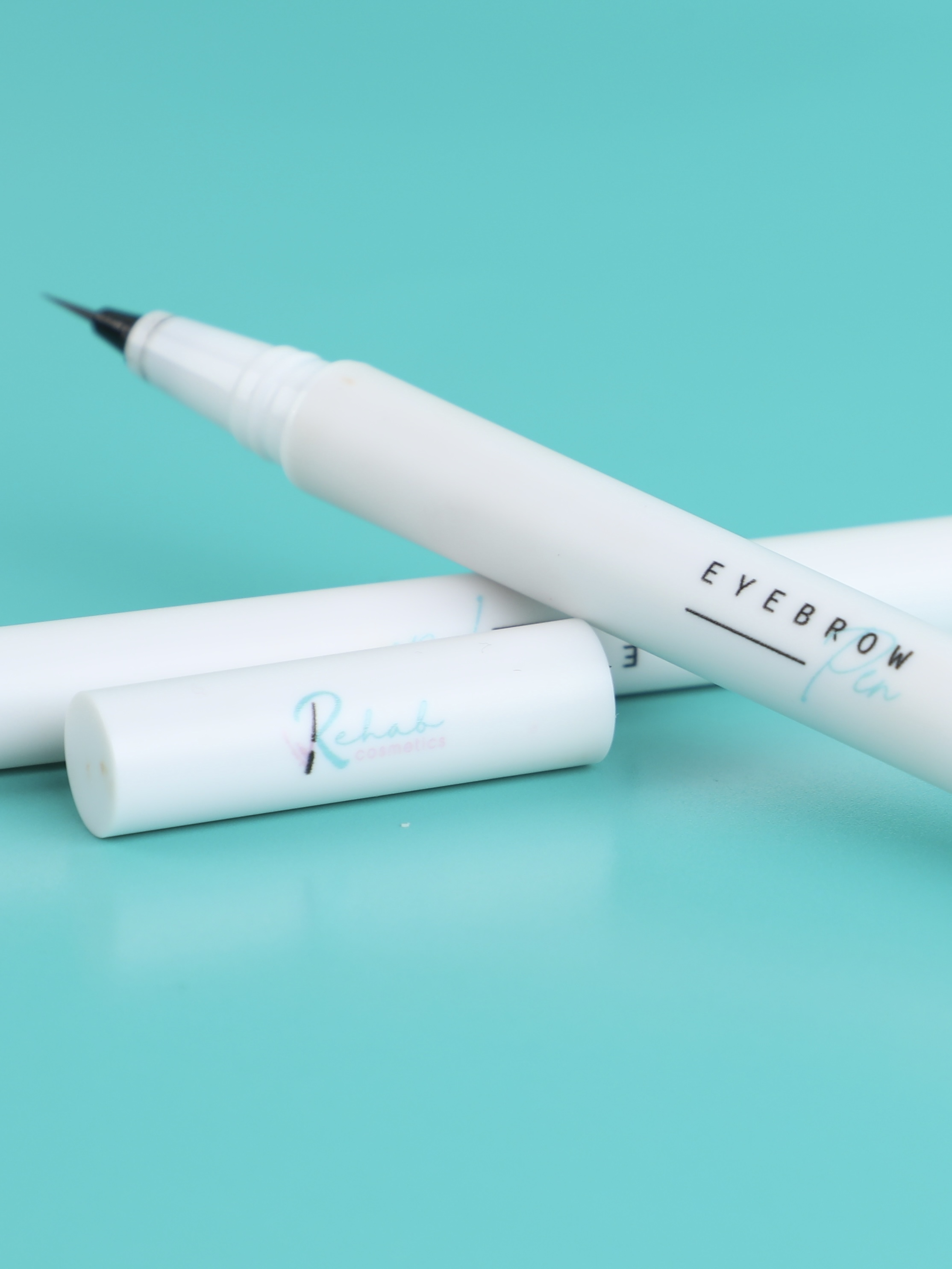 Eyebrow pen..